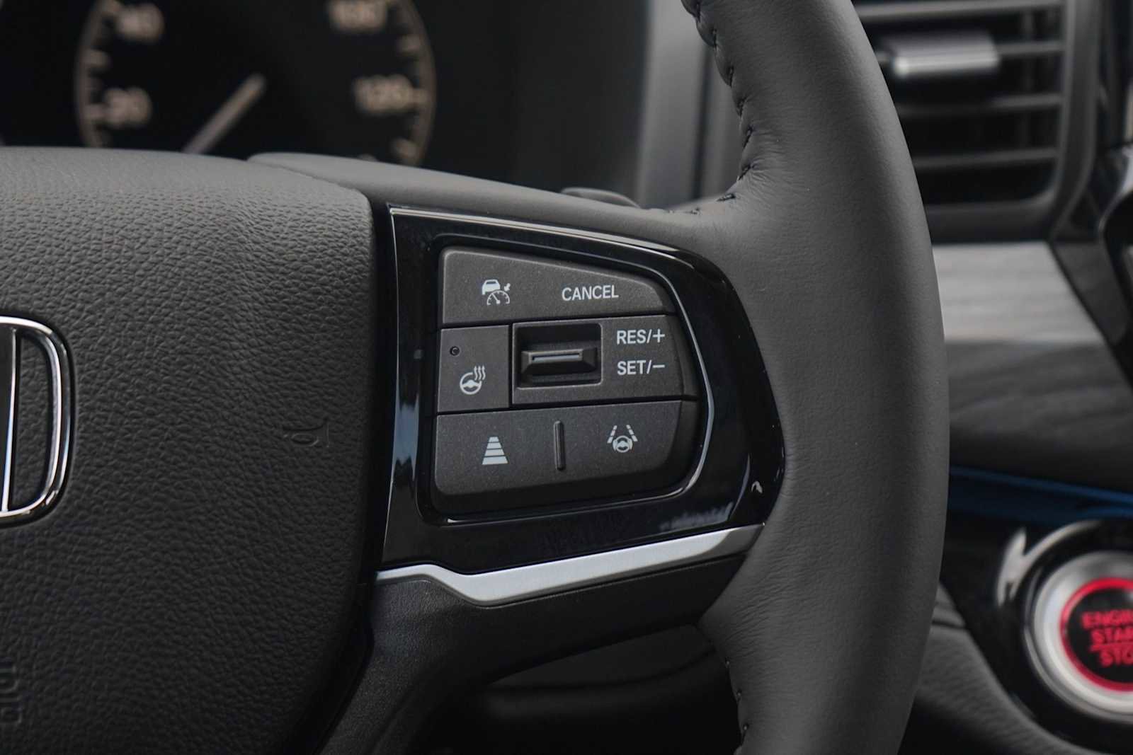 Used 2026 Honda Odyssey Elite image 18