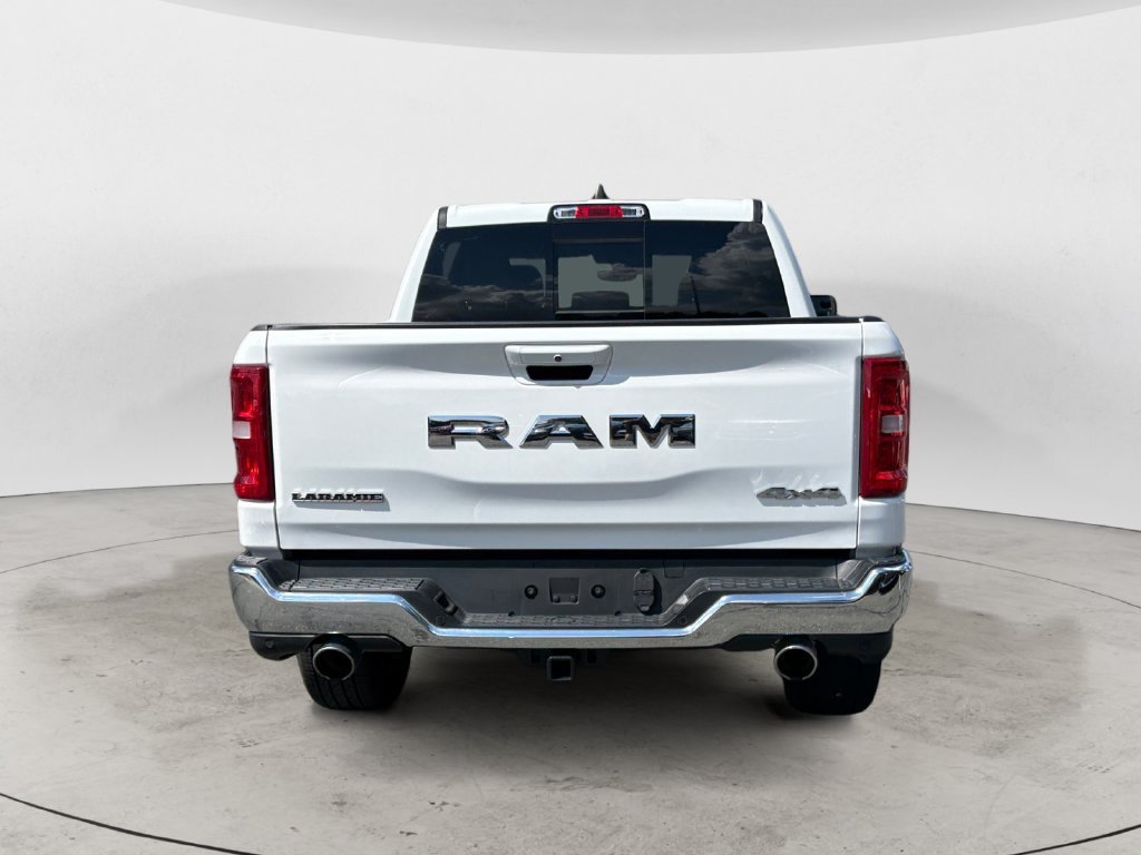 Used 2025 RAM 1500 Laramie AWD/4WD image 4