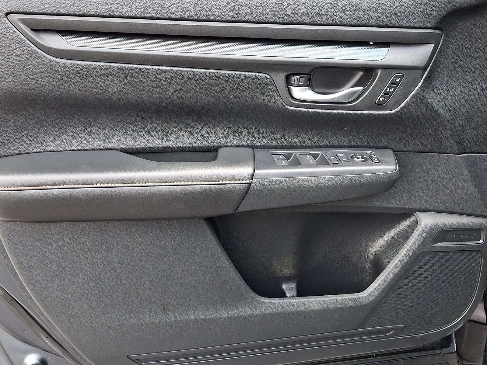 Used 2025 Honda CR-V Sport-L image 13
