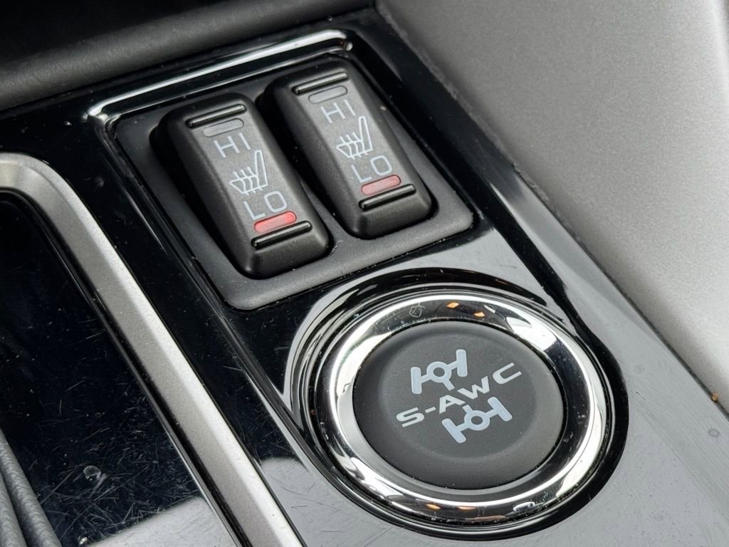 Used 2024 Mitsubishi Eclipse Cross LE image 21