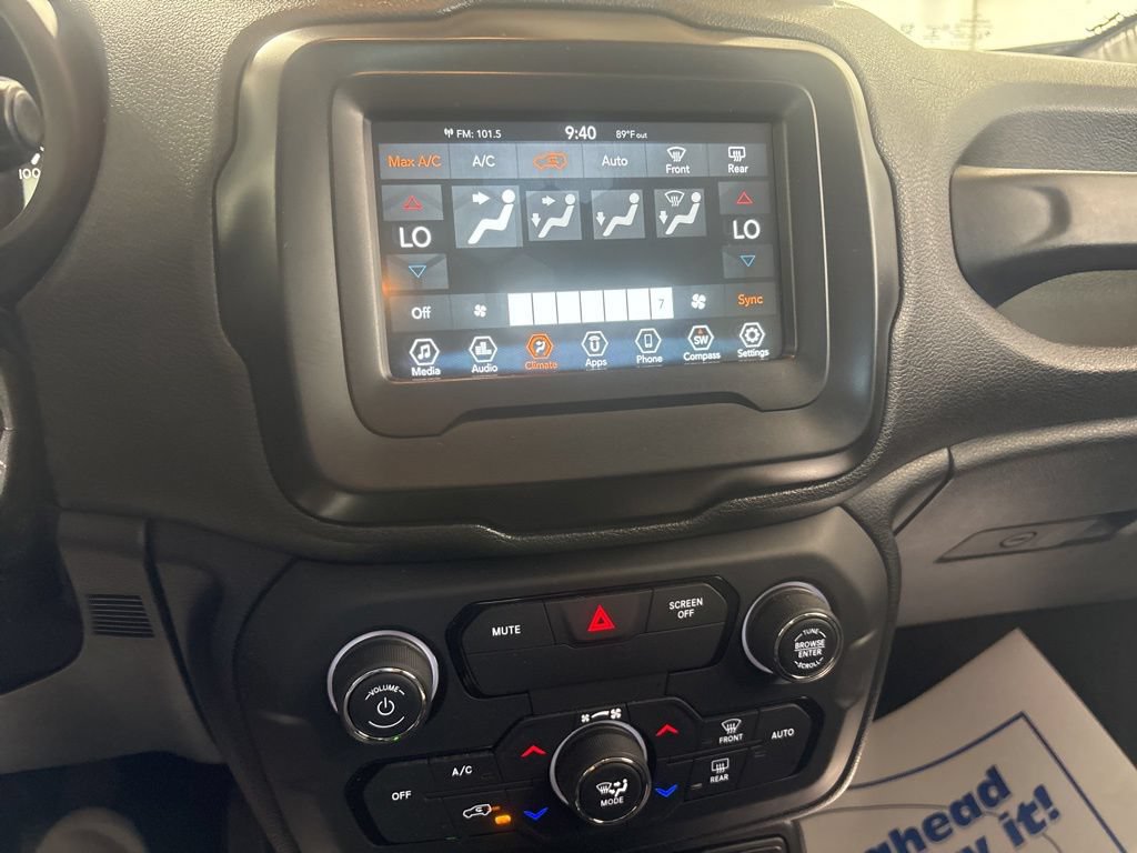 Used 2018 Jeep Renegade Sport w/ Power & Air Group AWD/4WD image 17