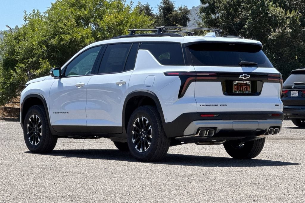 New 2026 Chevrolet Traverse Z71 w/ Enhanced Driving Package AWD/4WD image 6