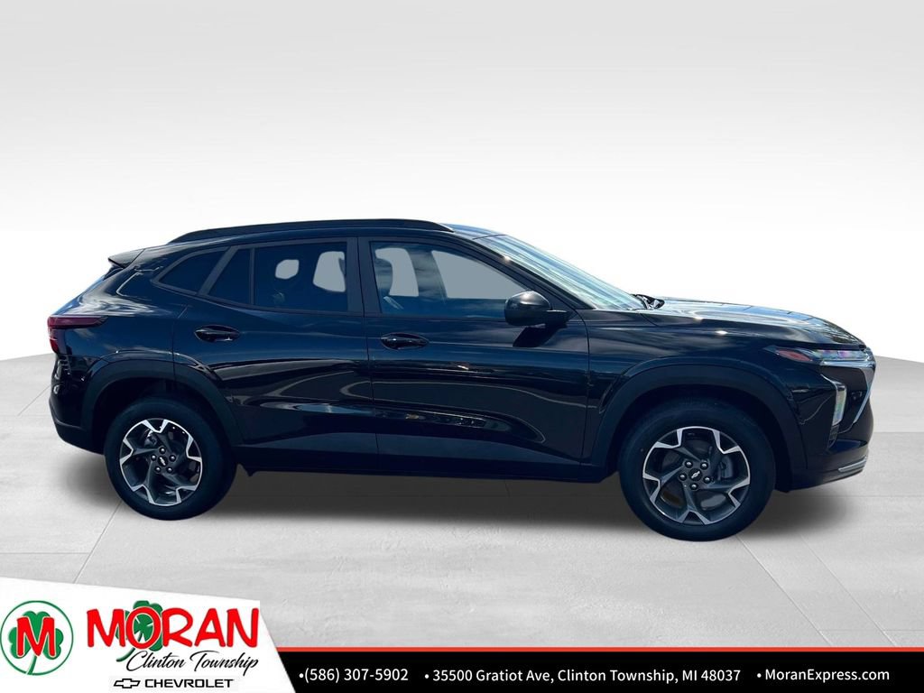 Certified 2024 Chevrolet Trax LT w/ Driver Confidence Package FWD image 7