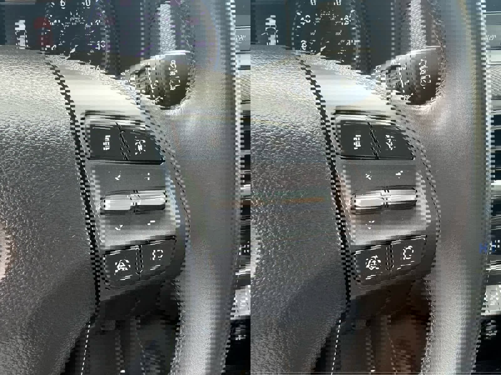 Certified 2022 Hyundai Kona SEL w/ Convenience Package image 32