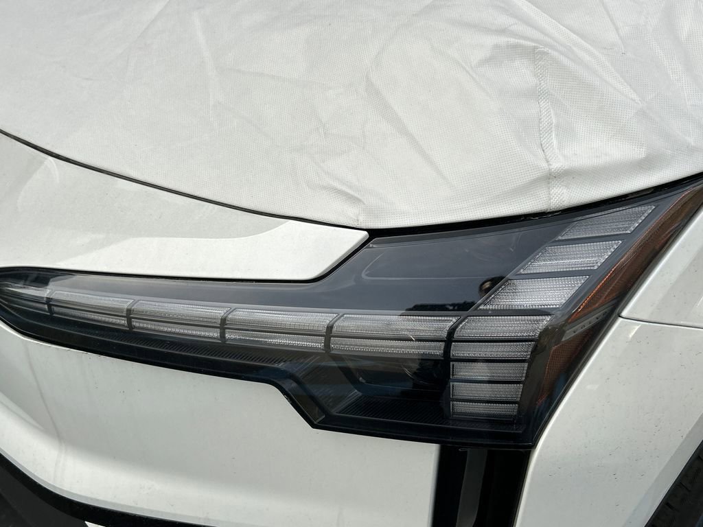 New 2026 Volvo EX30 Plus w/ Climate Package image 6