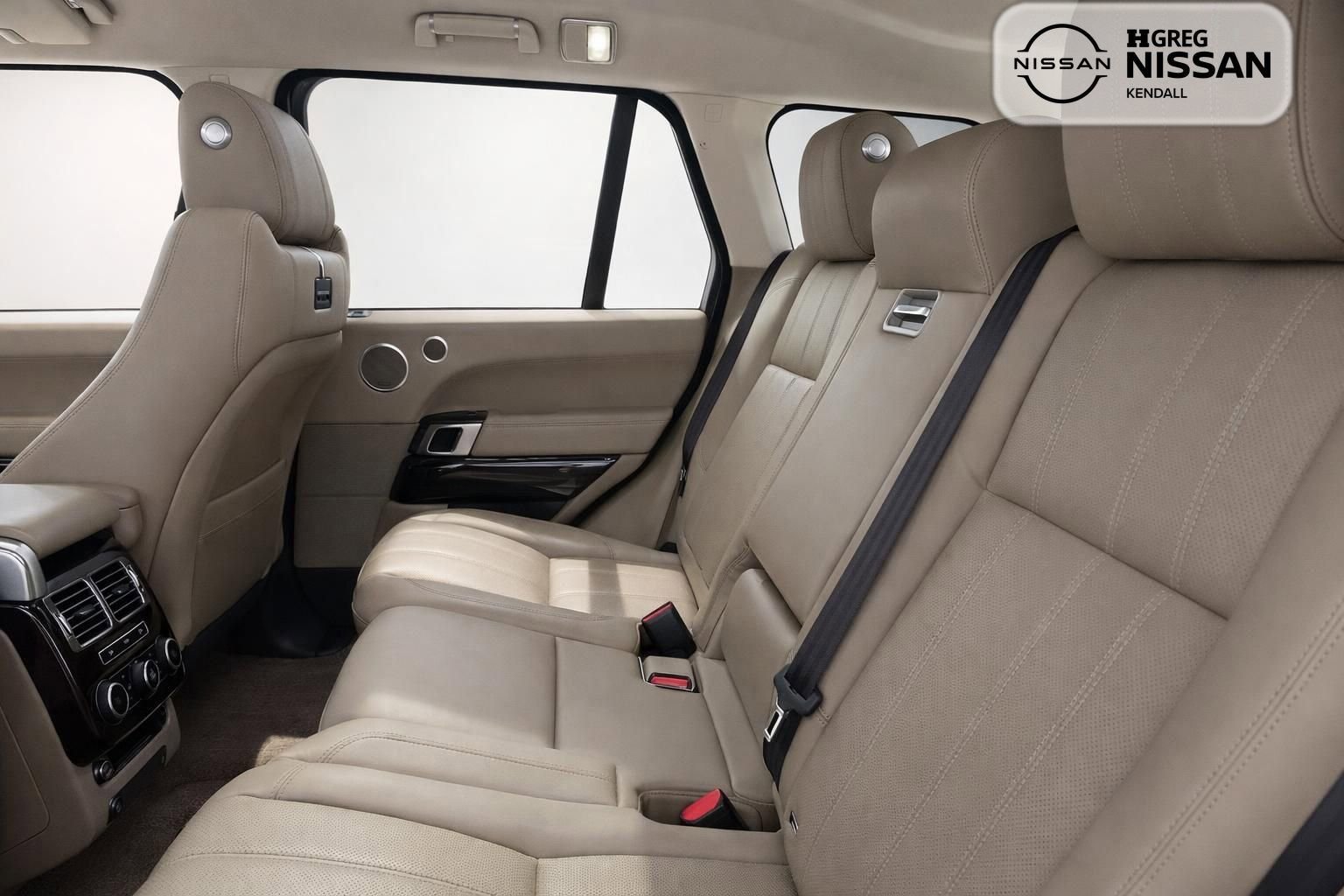 Used 2017 Land Rover Range Rover Supercharged AWD/4WD image 13