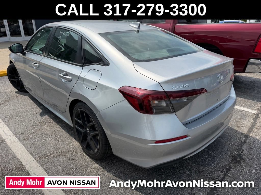 Used 2025 Honda Civic Sport image 3