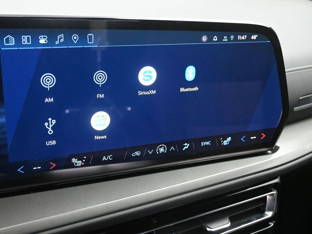 New 2026 Chevrolet Traverse LT image 24