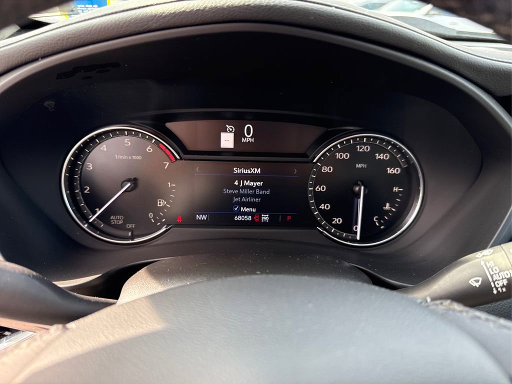 Used 2019 Cadillac XT4 Luxury w/ Cold Weather Package image 22