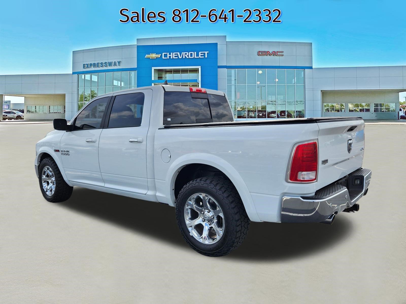 Used 2017 RAM 1500 Laramie w/ Convenience Group image 5