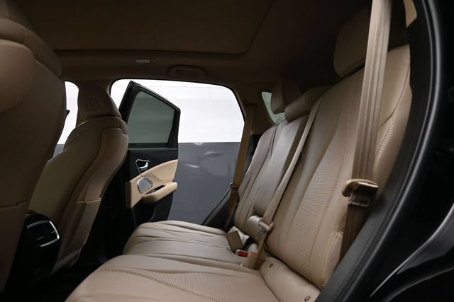 Used 2023 Acura RDX w/ Technology Package AWD/4WD image 18