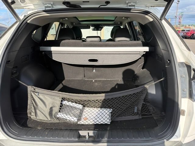 Certified 2024 Hyundai Tucson Limited AWD/4WD image 32