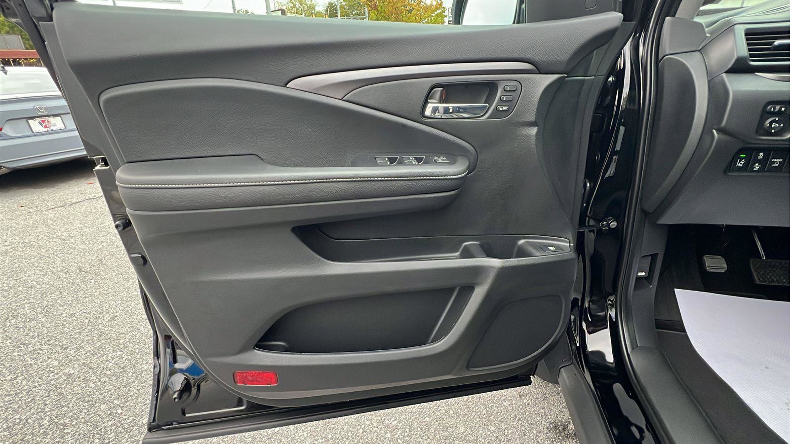 New 2026 Honda Ridgeline RTL image 23