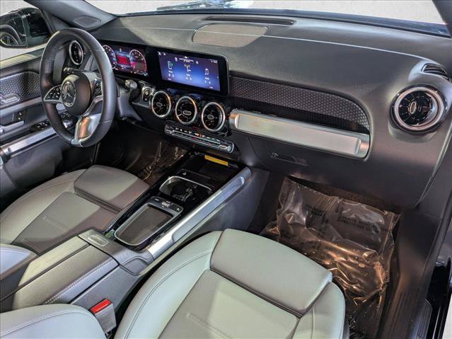 Used 2026 Mercedes-Benz GLB 250 image 23