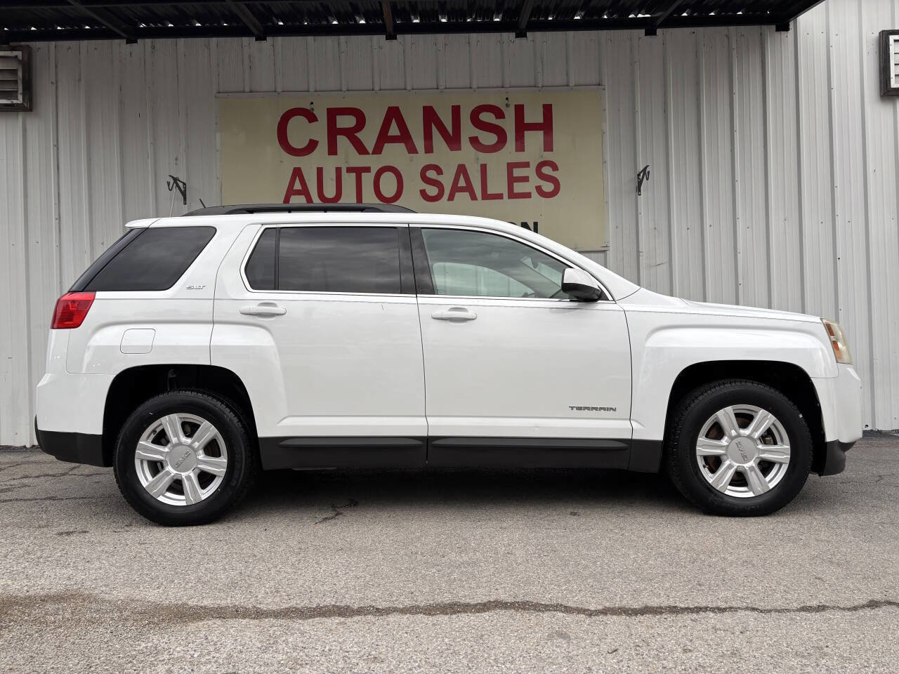 Used 2015 GMC Terrain SLT image 2