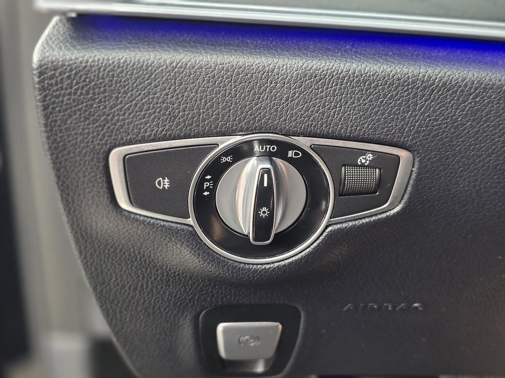Used 2020 Mercedes-Benz E 350 Sedan image 44
