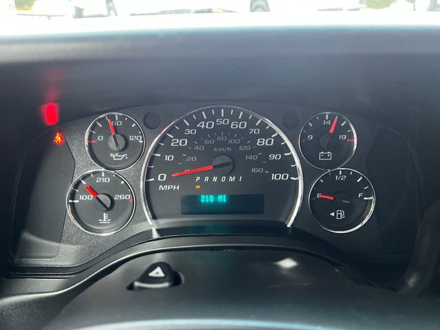 Used 2021 Chevrolet Express 2500 w/ Driver Convenience Package image 27