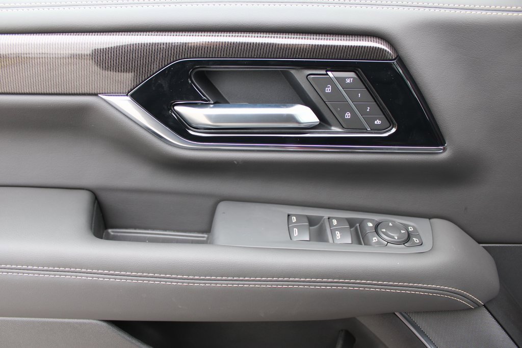New 2026 GMC Yukon Elevation w/ LPO, Get Active Package image 14
