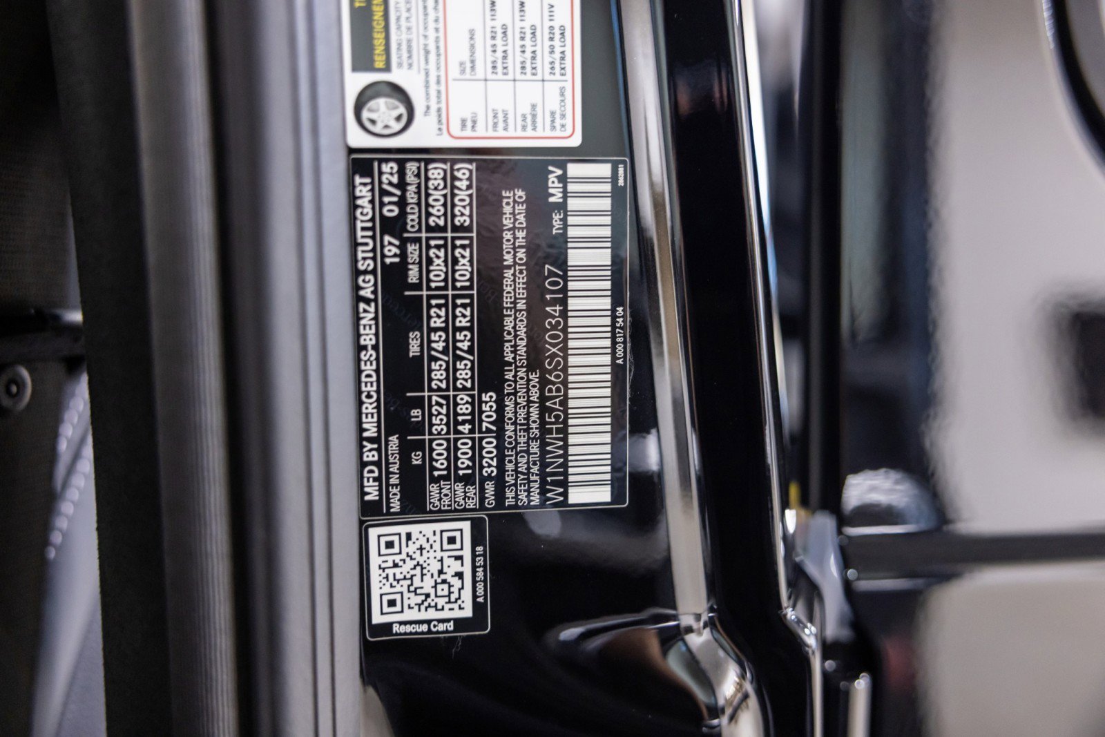 Used 2025 Mercedes-Benz G 63 AMG 4MATIC image 43