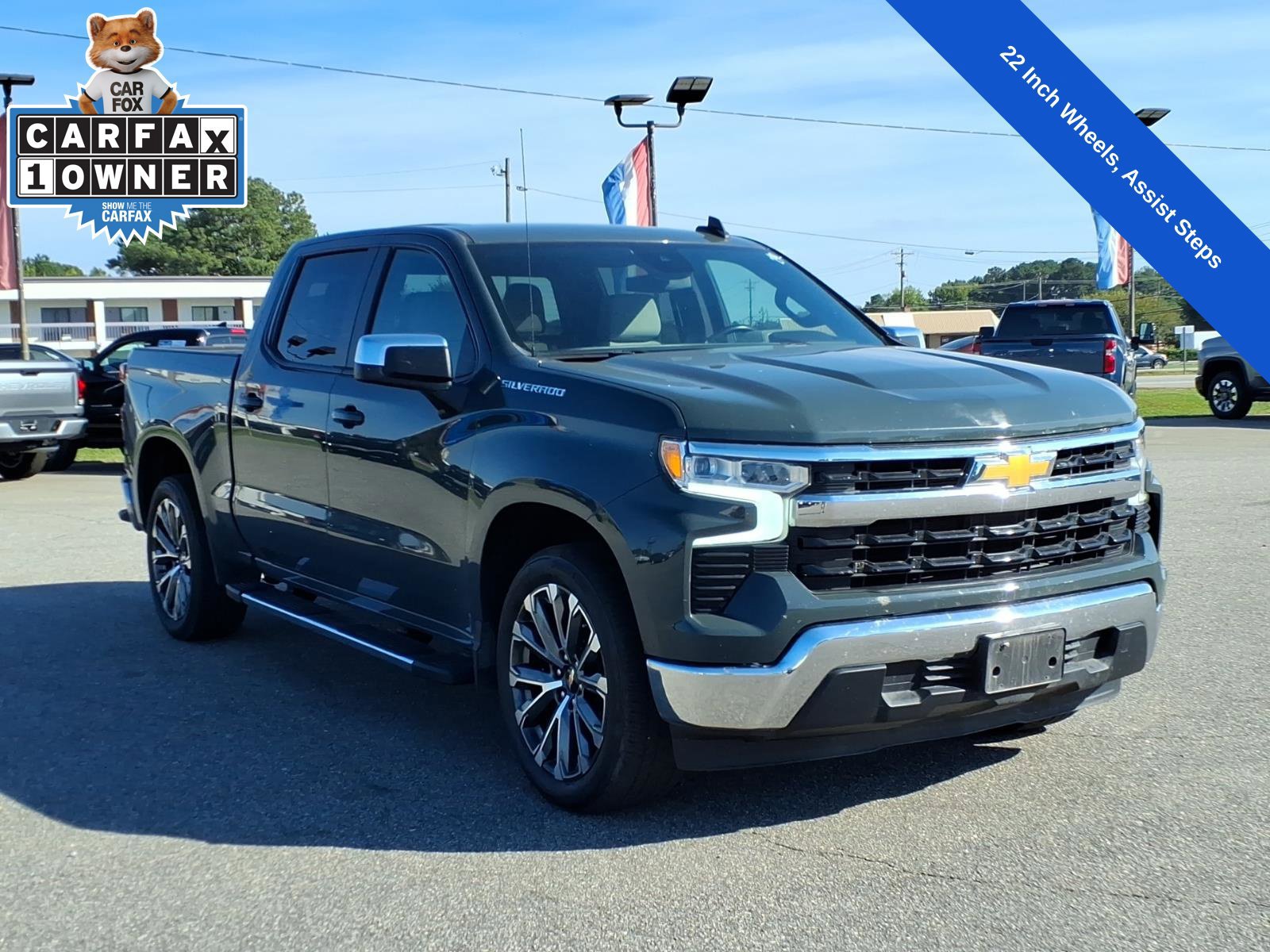 Used 2025 Chevrolet Silverado 1500 LT RWD image 7