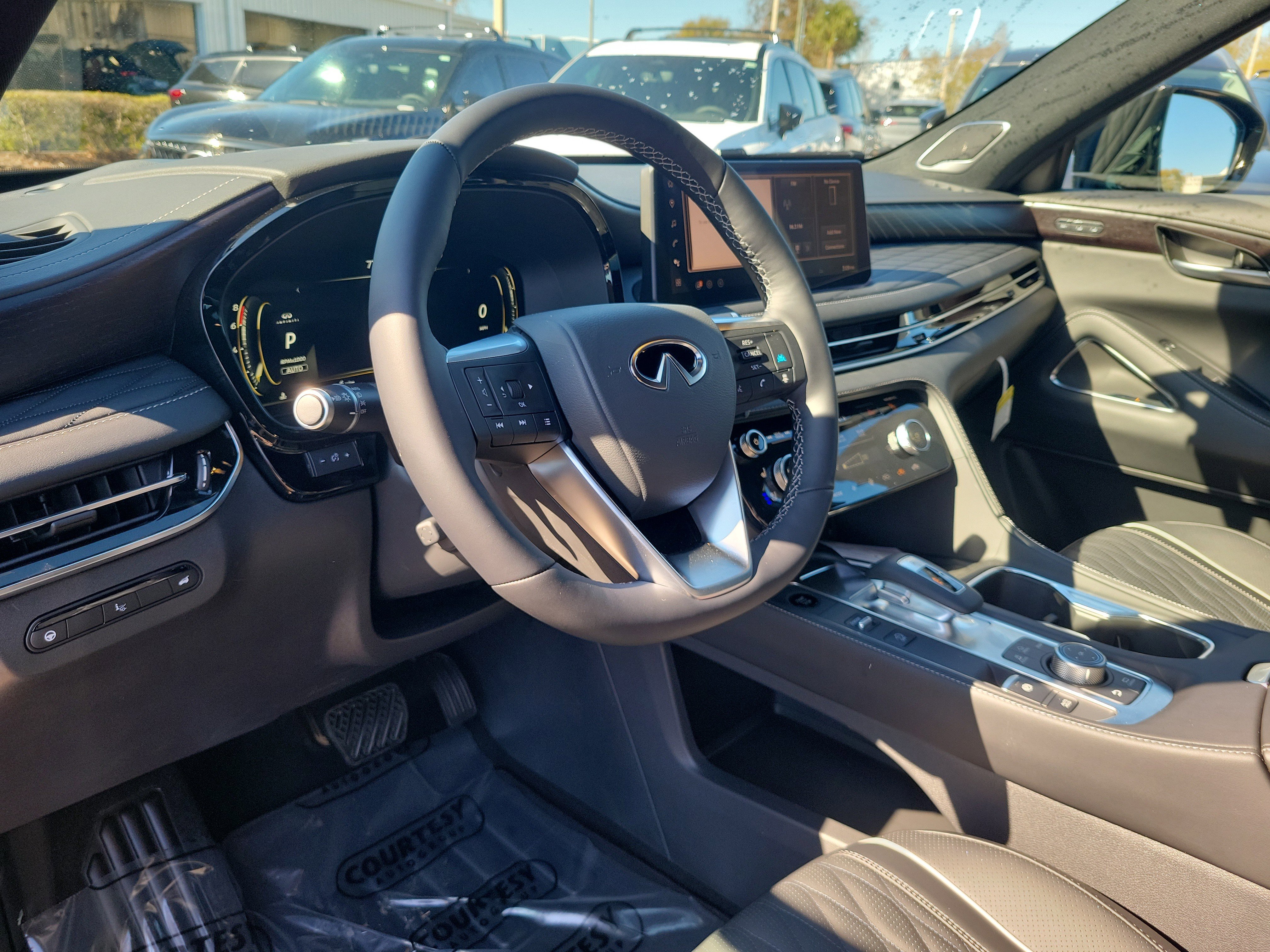 New 2026 INFINITI QX60 Autograph w/ Dark Cargo Package image 26