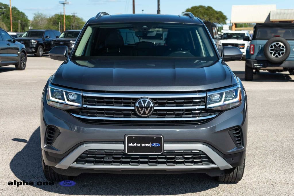 Used 2023 Volkswagen Atlas SEL image 2