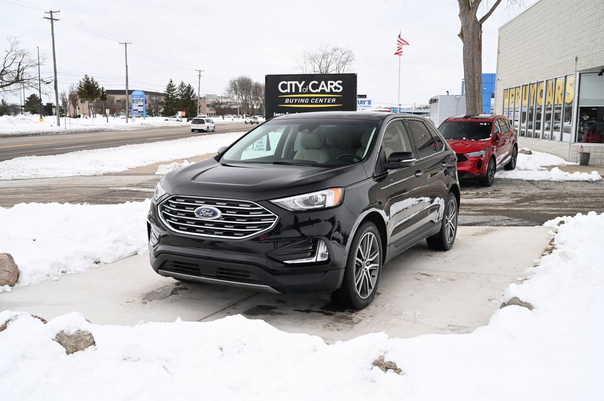 Used 2019 Ford Edge Titanium w/ Cold Weather Package image 1