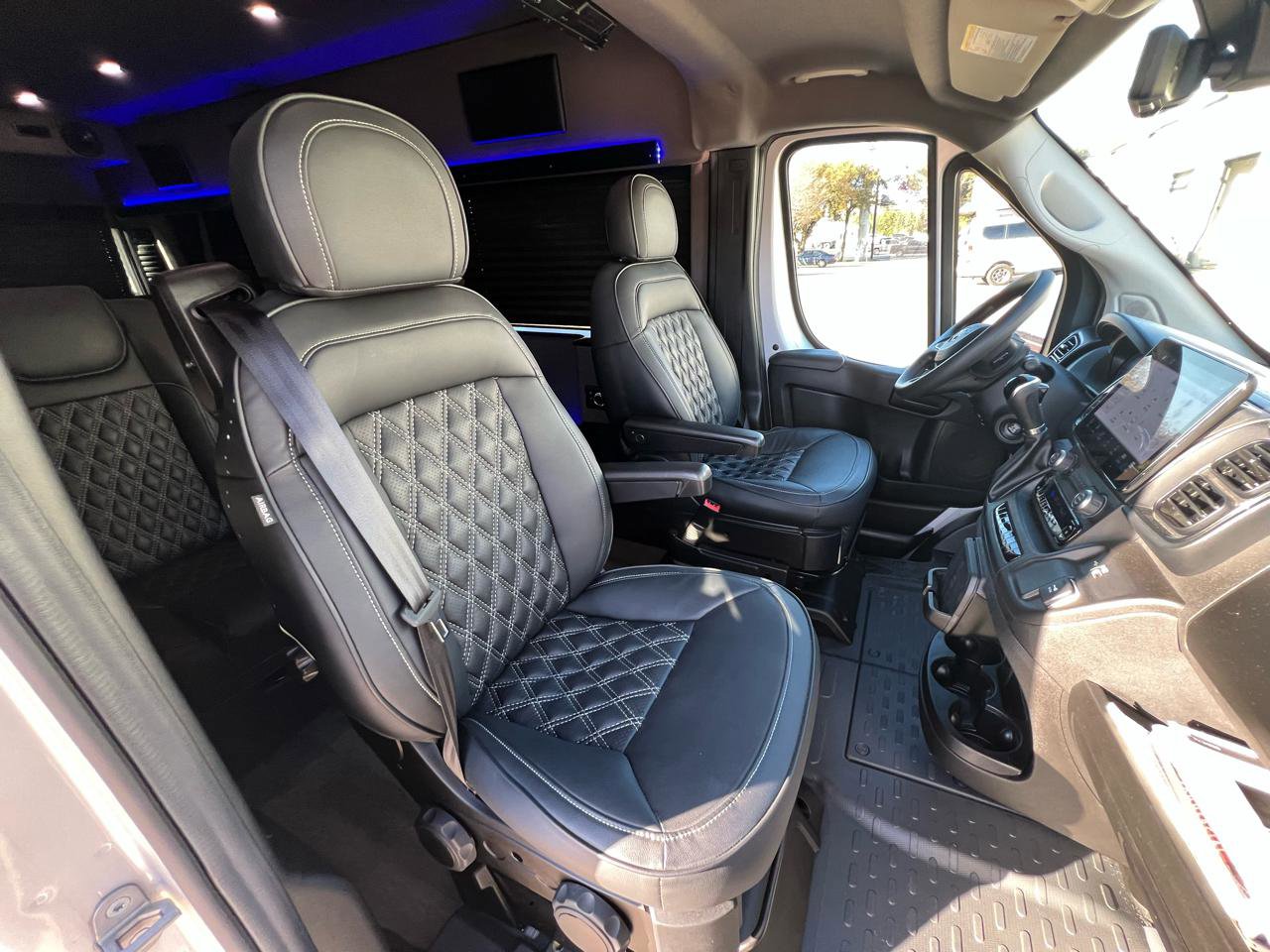 Used 2023 RAM ProMaster 3500 w/ Premium Convenience Group B image 34