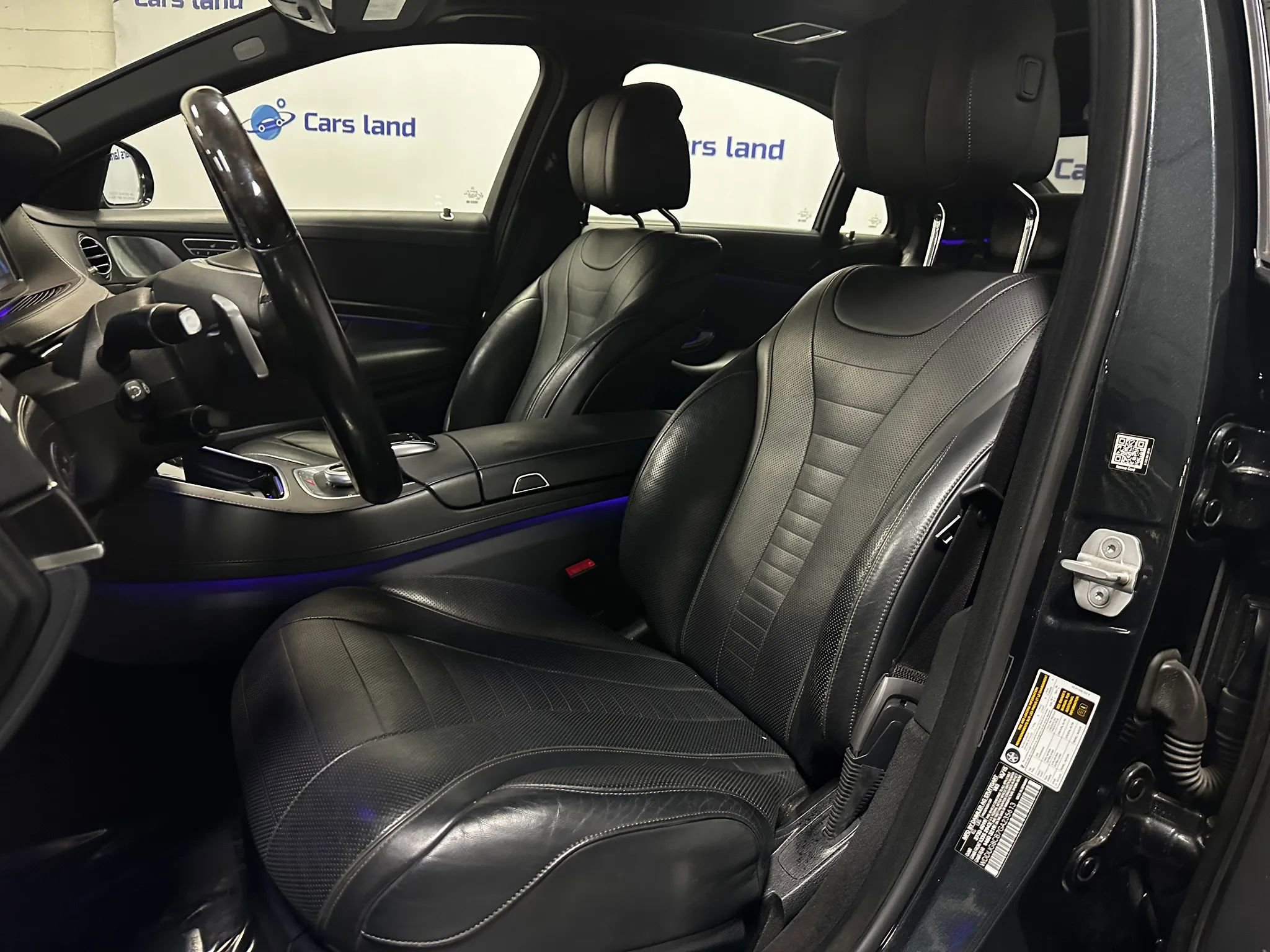 Used 2016 Mercedes-Benz S 550 Sedan image 11