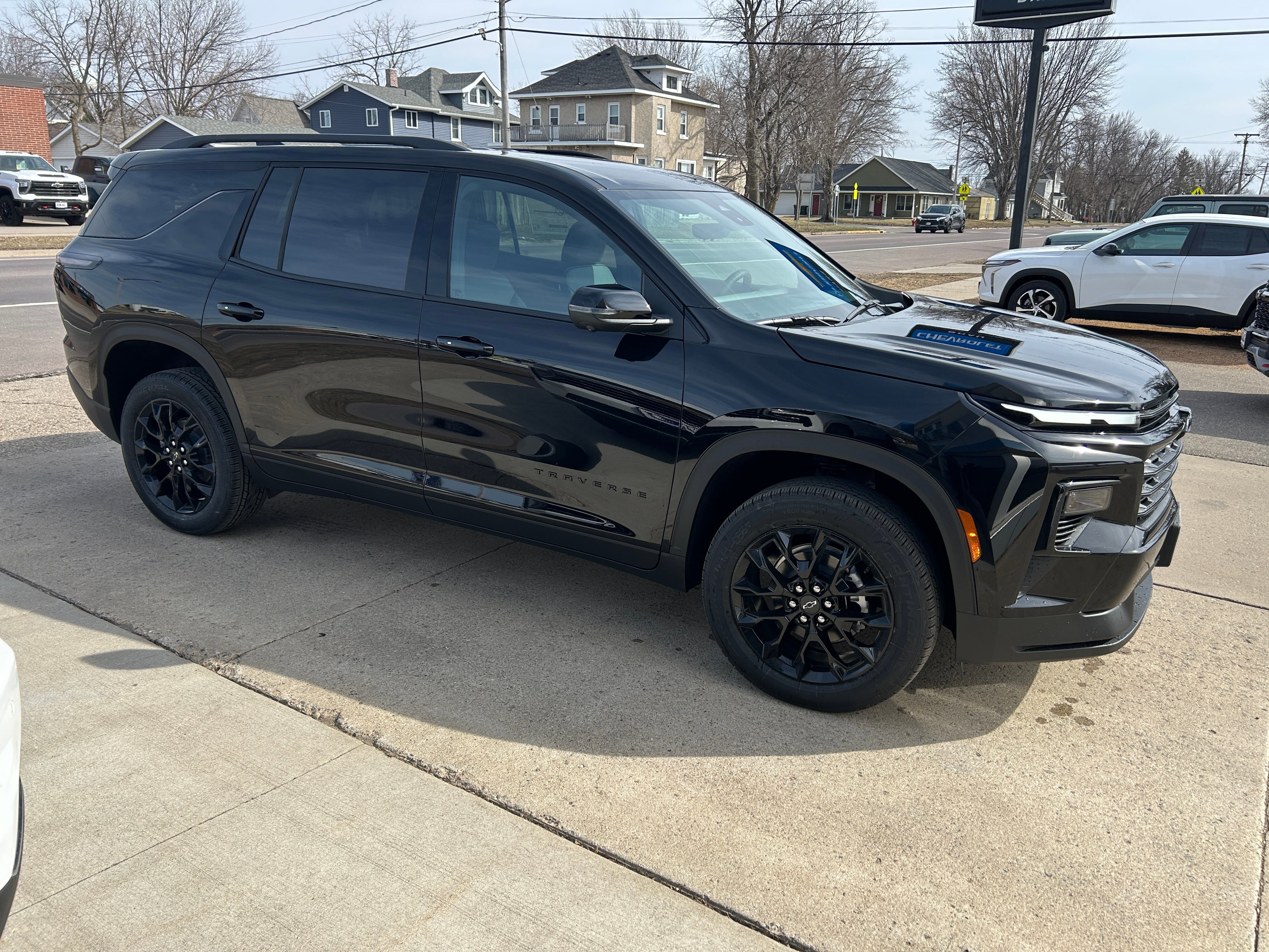 New 2026 Chevrolet Traverse LT w/ Midnight/Sport Edition AWD/4WD image 5