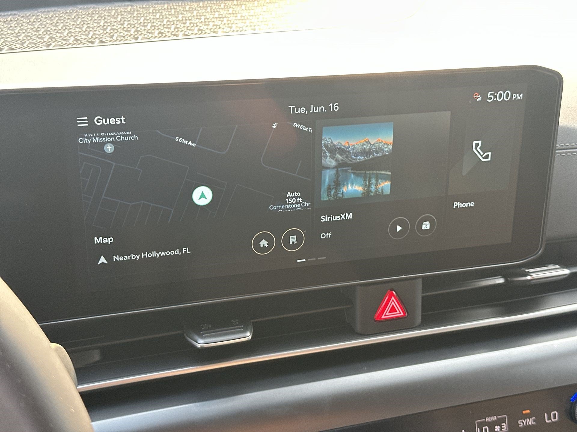 New 2026 Kia Carnival FWD image 14