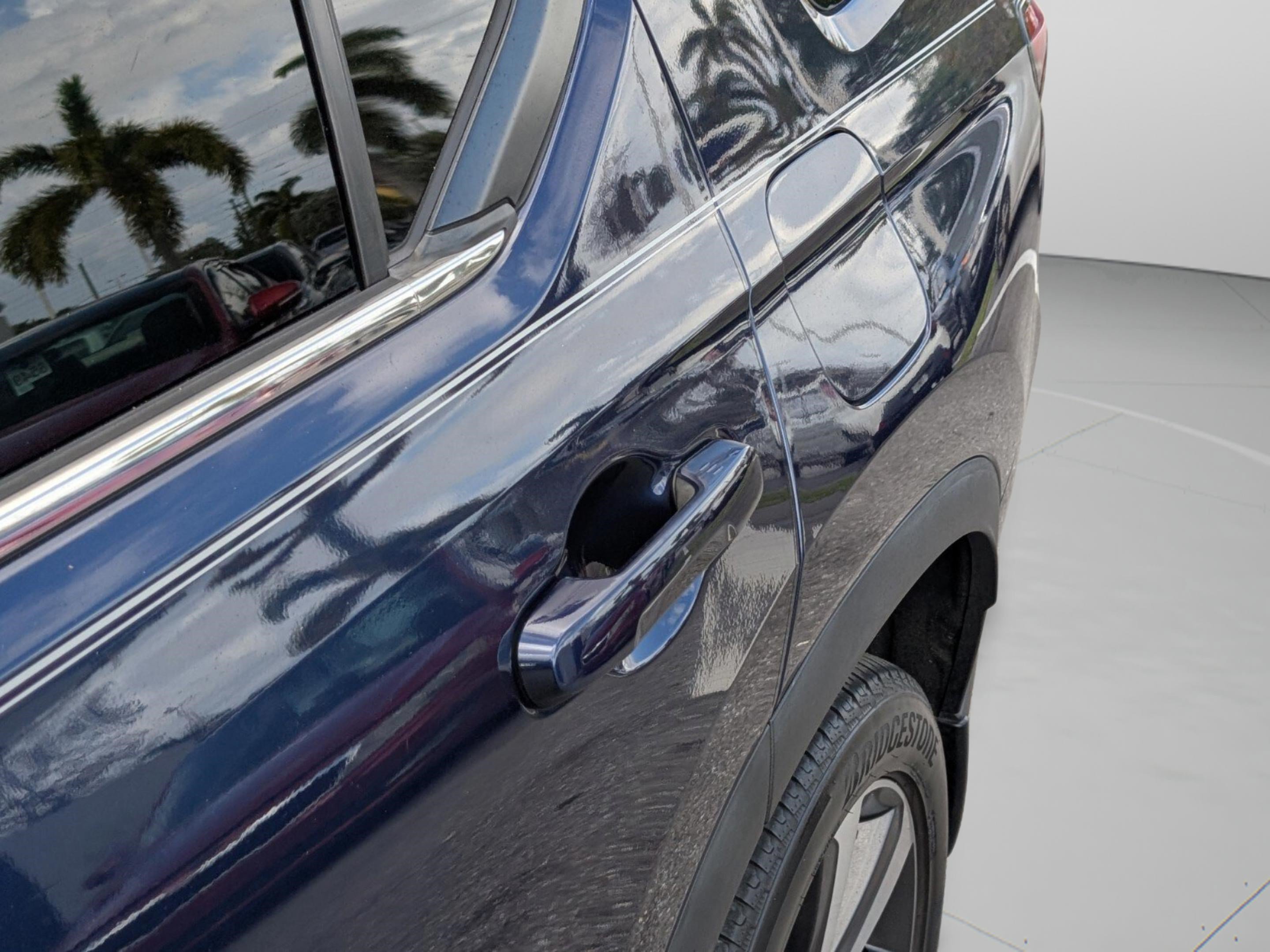 Used 2023 Honda Pilot Touring image 17