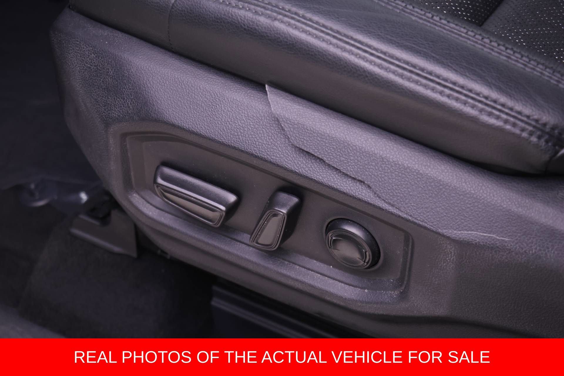 Used 2023 Toyota Tundra Limited AWD/4WD image 16