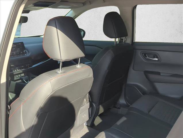 New 2026 Nissan Rogue SV AWD/4WD image 16