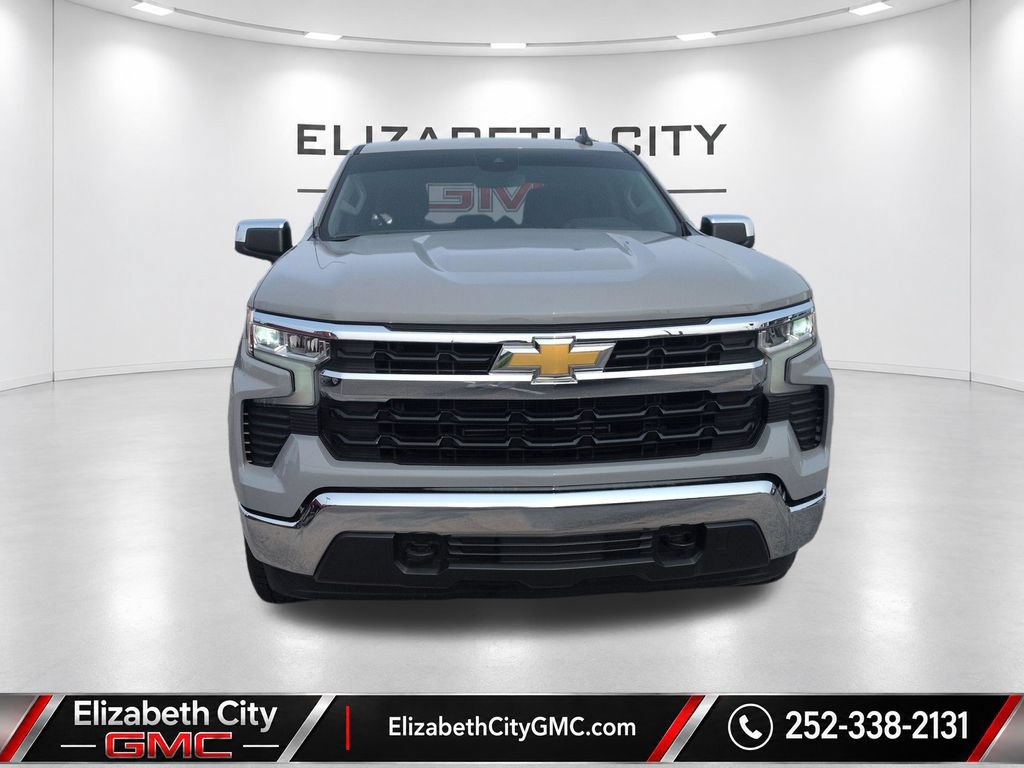 Used 2024 Chevrolet Silverado 1500 LT AWD/4WD image 4