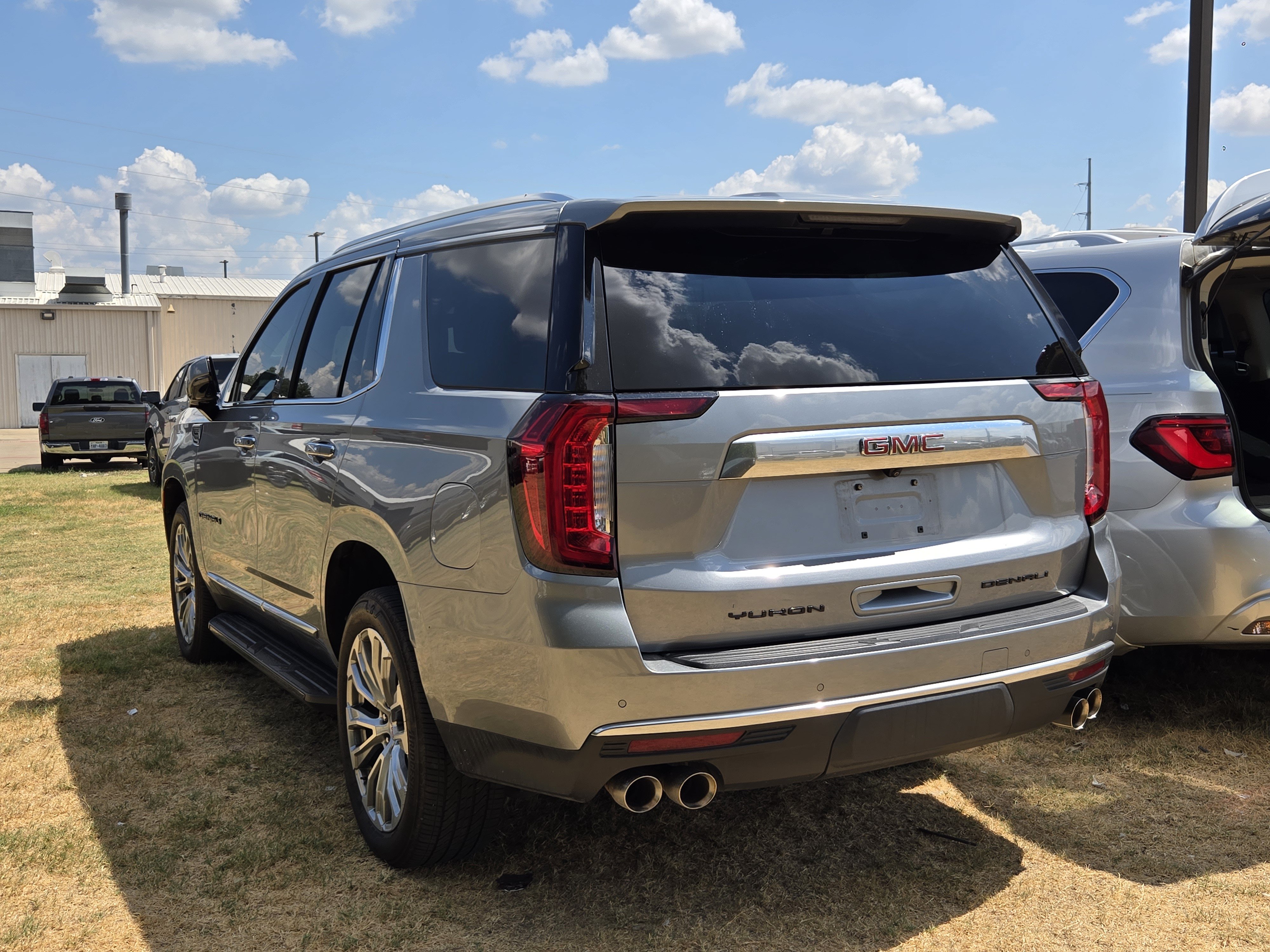 Used 2024 GMC Yukon Denali w/ Max Trailering Package AWD/4WD image 4