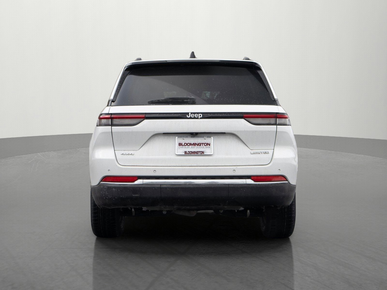 Used 2022 Jeep Grand Cherokee Limited image 6