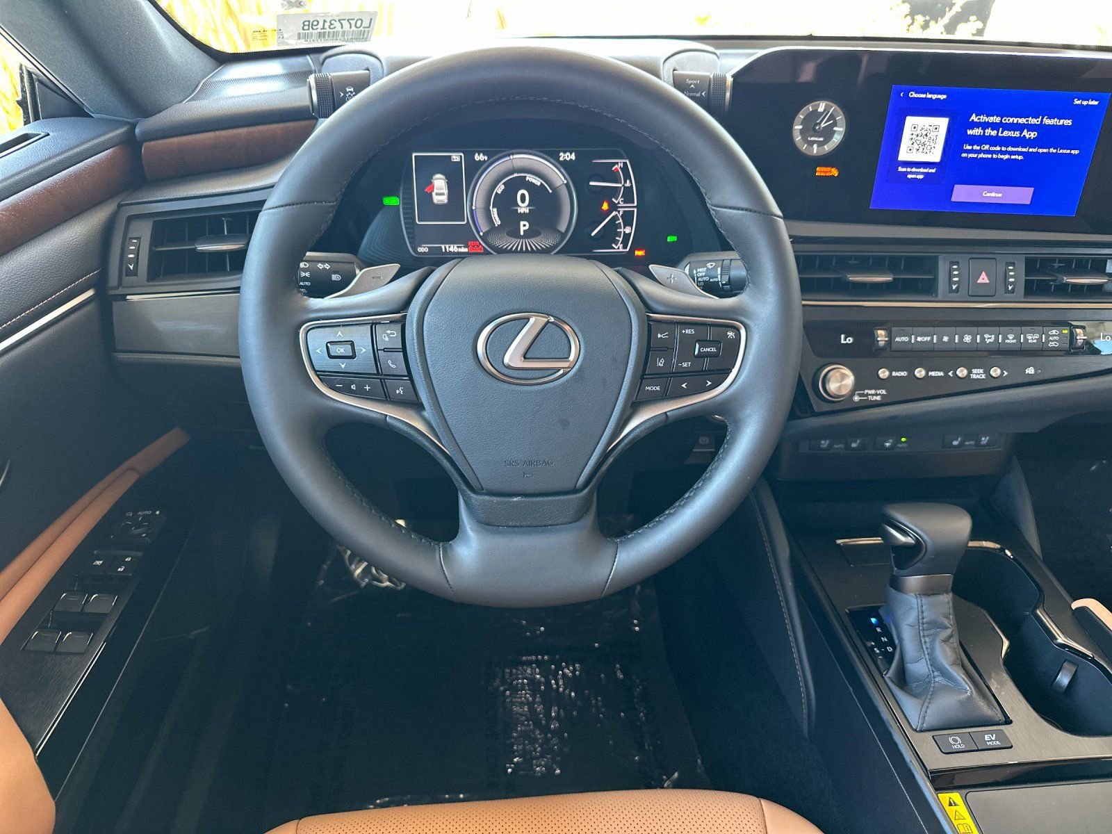 Used 2025 Lexus ES 300h w/ Premium Package FWD image 16