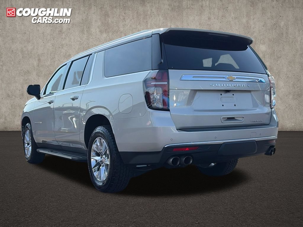 Used 2021 Chevrolet Suburban Premier AWD/4WD image 6