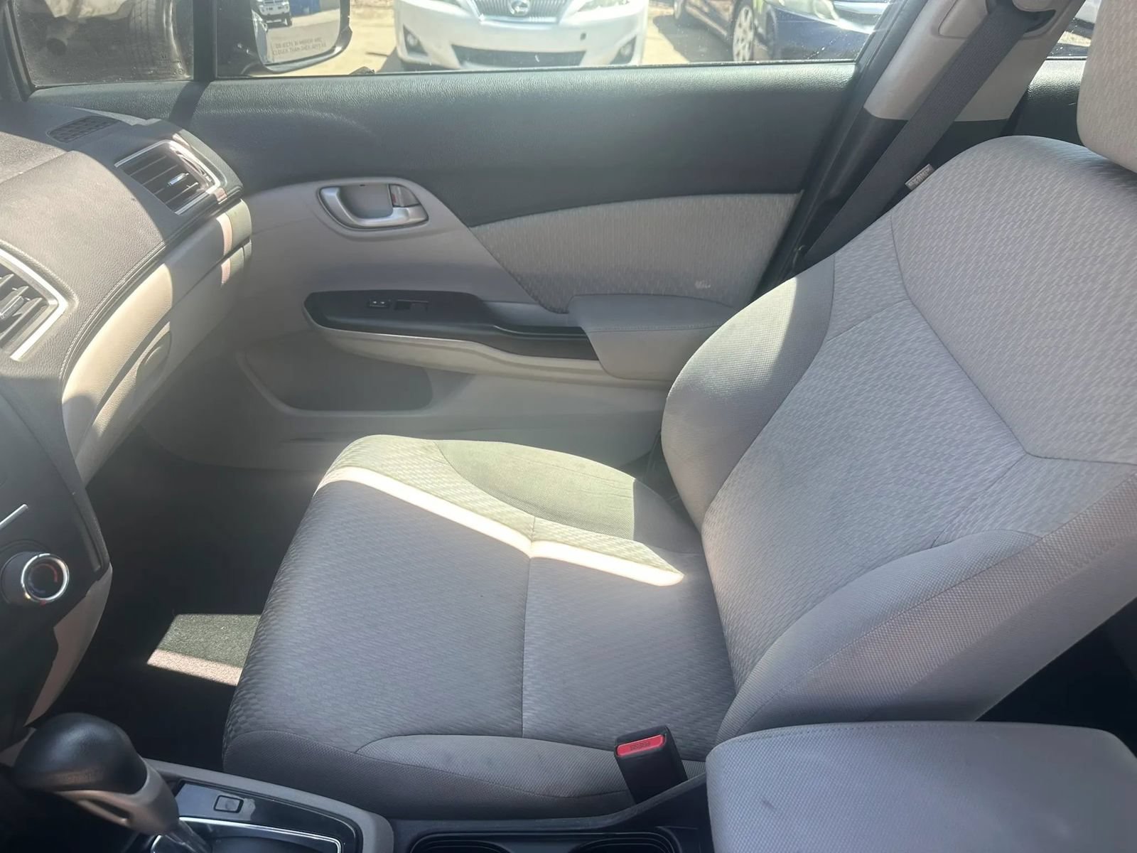 Used 2014 Honda Civic LX image 9