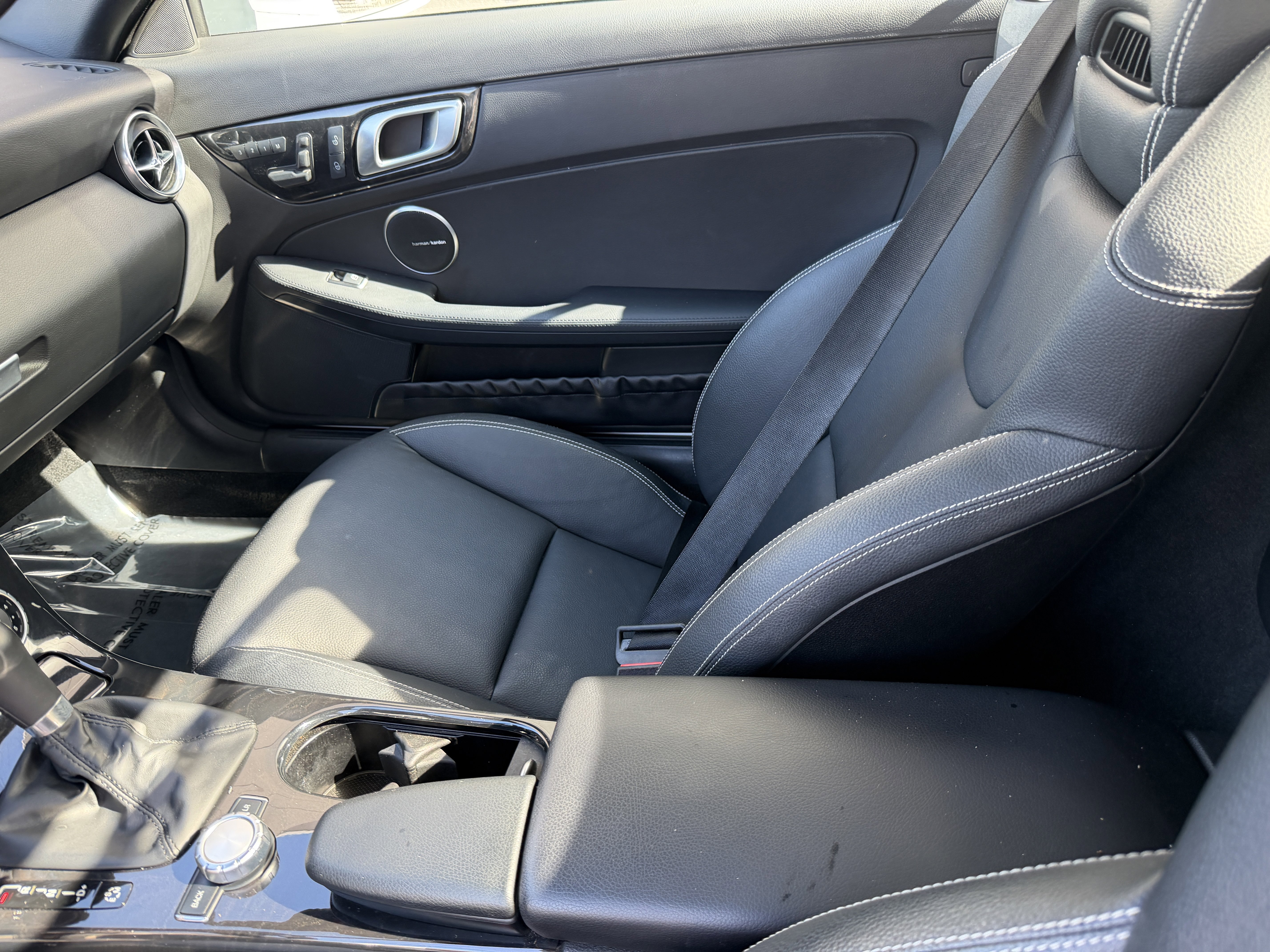 Used 2015 Mercedes-Benz SLK 250 image 20