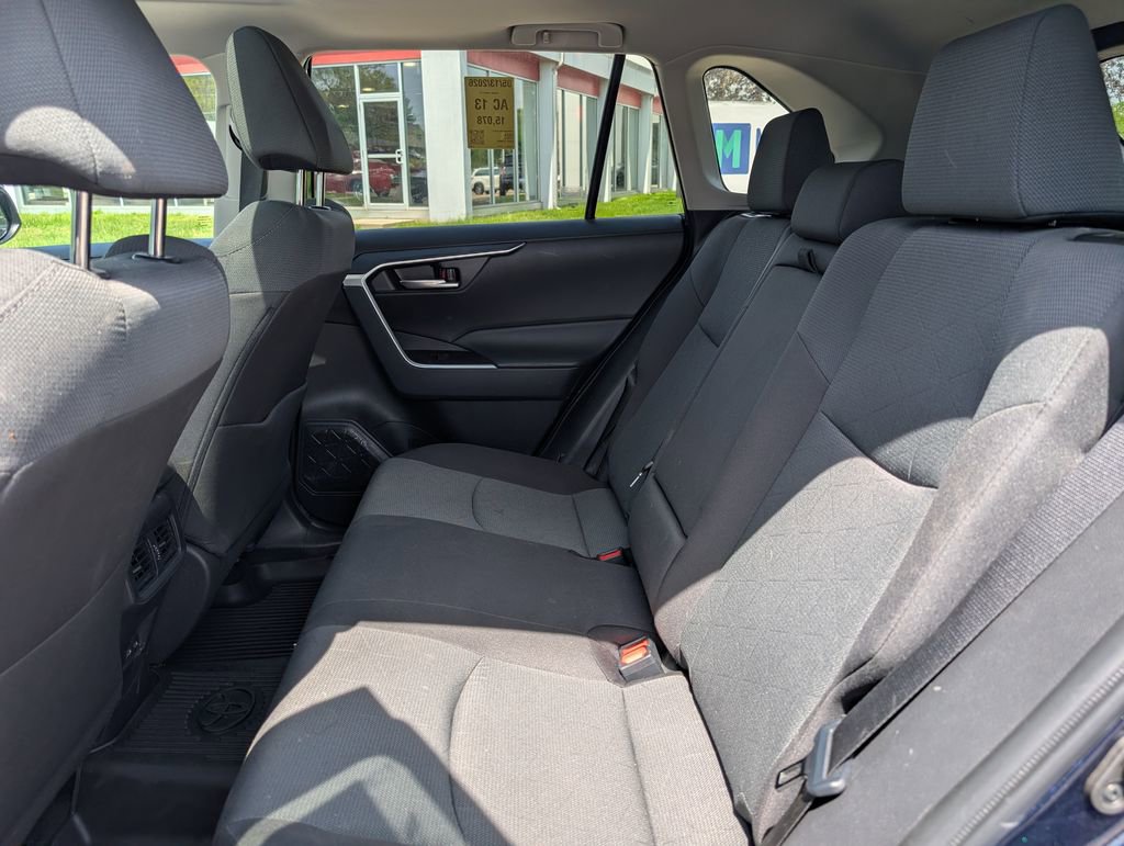 Used 2024 Toyota RAV4 XLE w/ Convenience Package AWD/4WD image 21