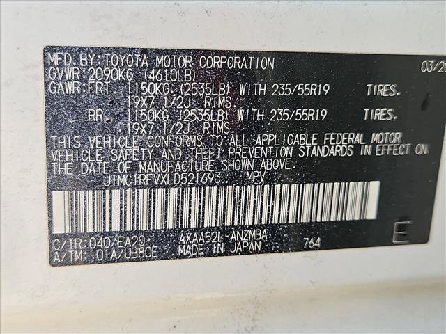 Used 2020 Toyota RAV4 XLE Premium FWD image 17