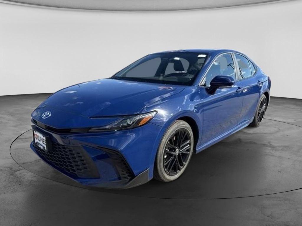 Used 2025 Toyota Camry SE FWD image 8