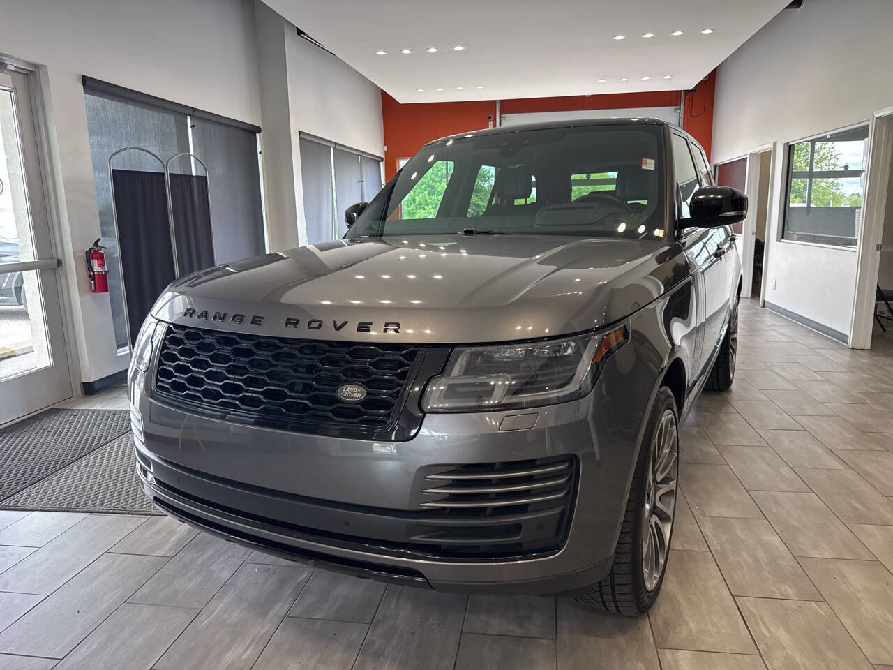 Used 2019 Land Rover Range Rover HSE AWD/4WD image 5