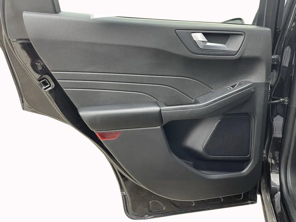 Used 2024 Ford Escape Platinum image 14