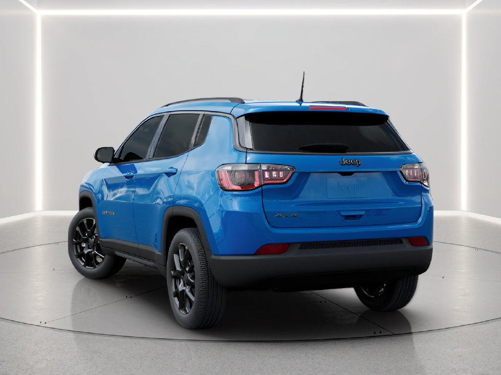 New 2026 Jeep Compass Latitude AWD/4WD image 3