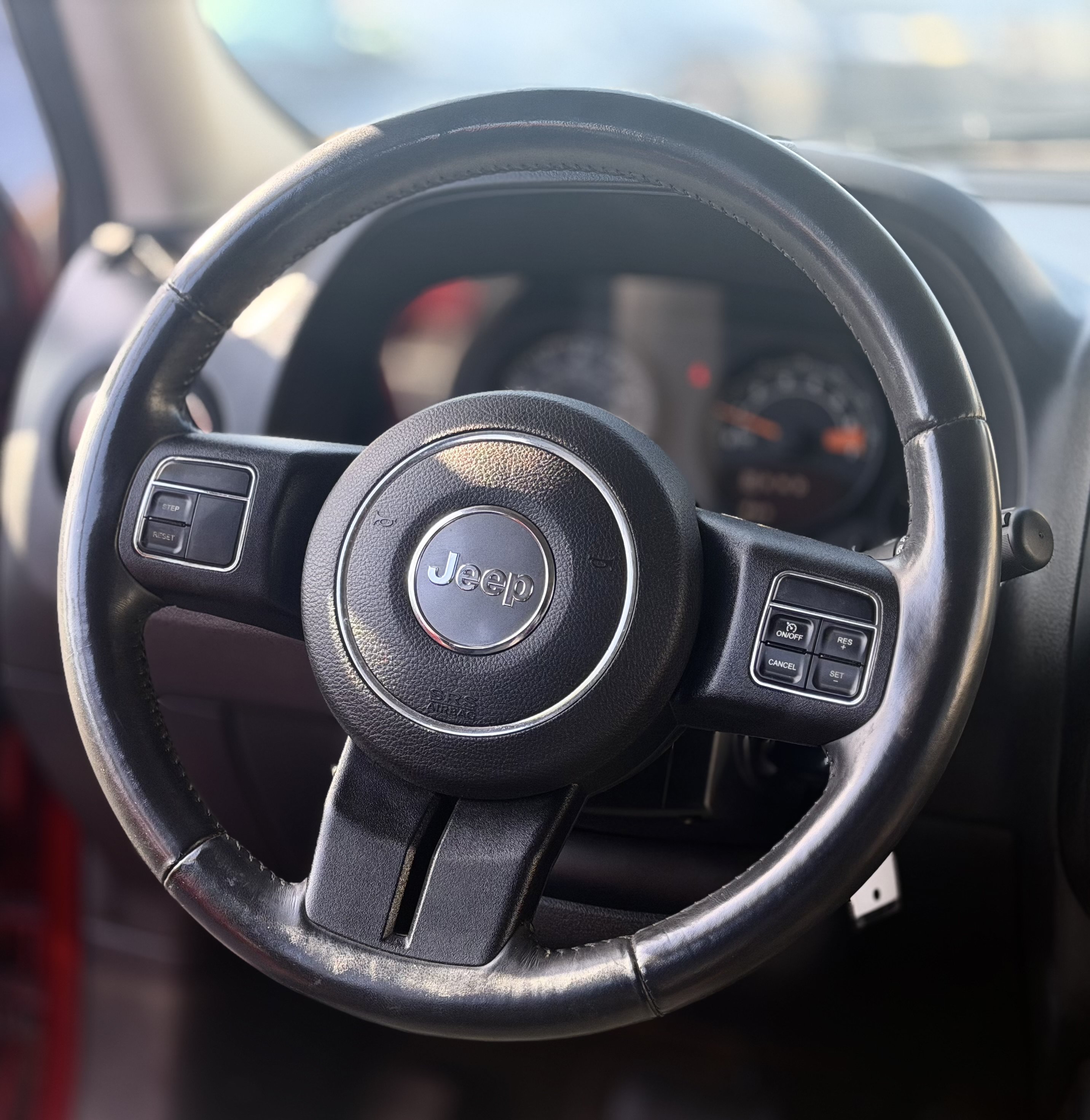Used 2016 Jeep Patriot High Altitude FWD image 21