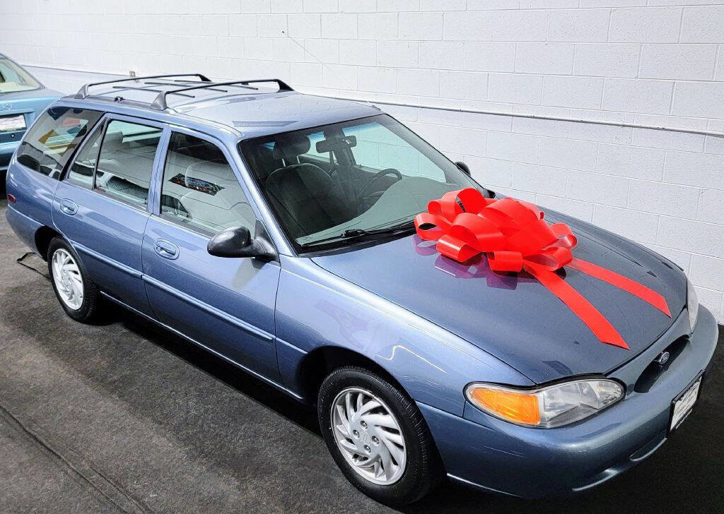 Used 1999 Ford Escort SE image 31