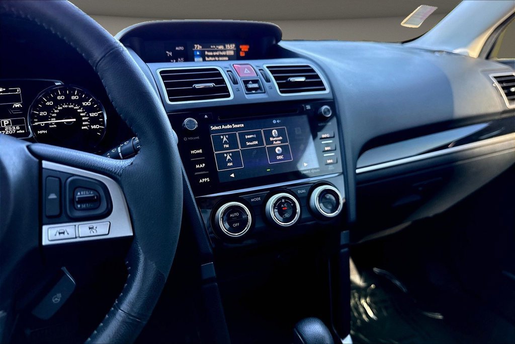 Used 2018 Subaru Forester 2.5i Touring AWD/4WD image 11